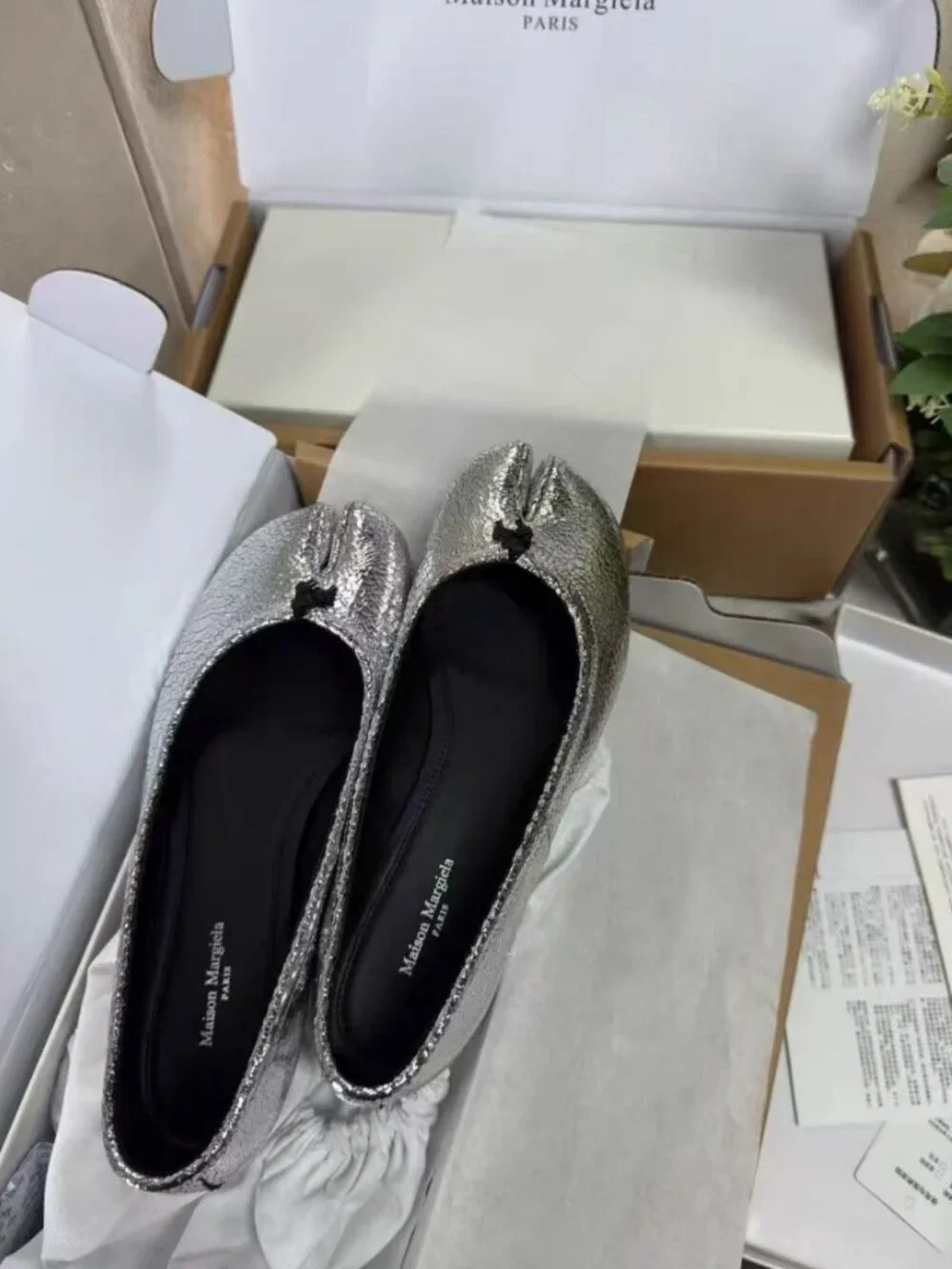 Maison Martin Margiela Silver Cracked Leather Tabi Split Toe Flats